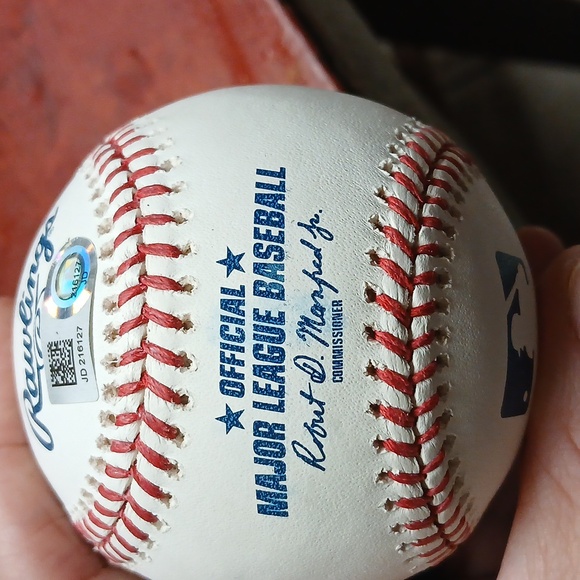 Autographed Baseball - Picture 2 of 3